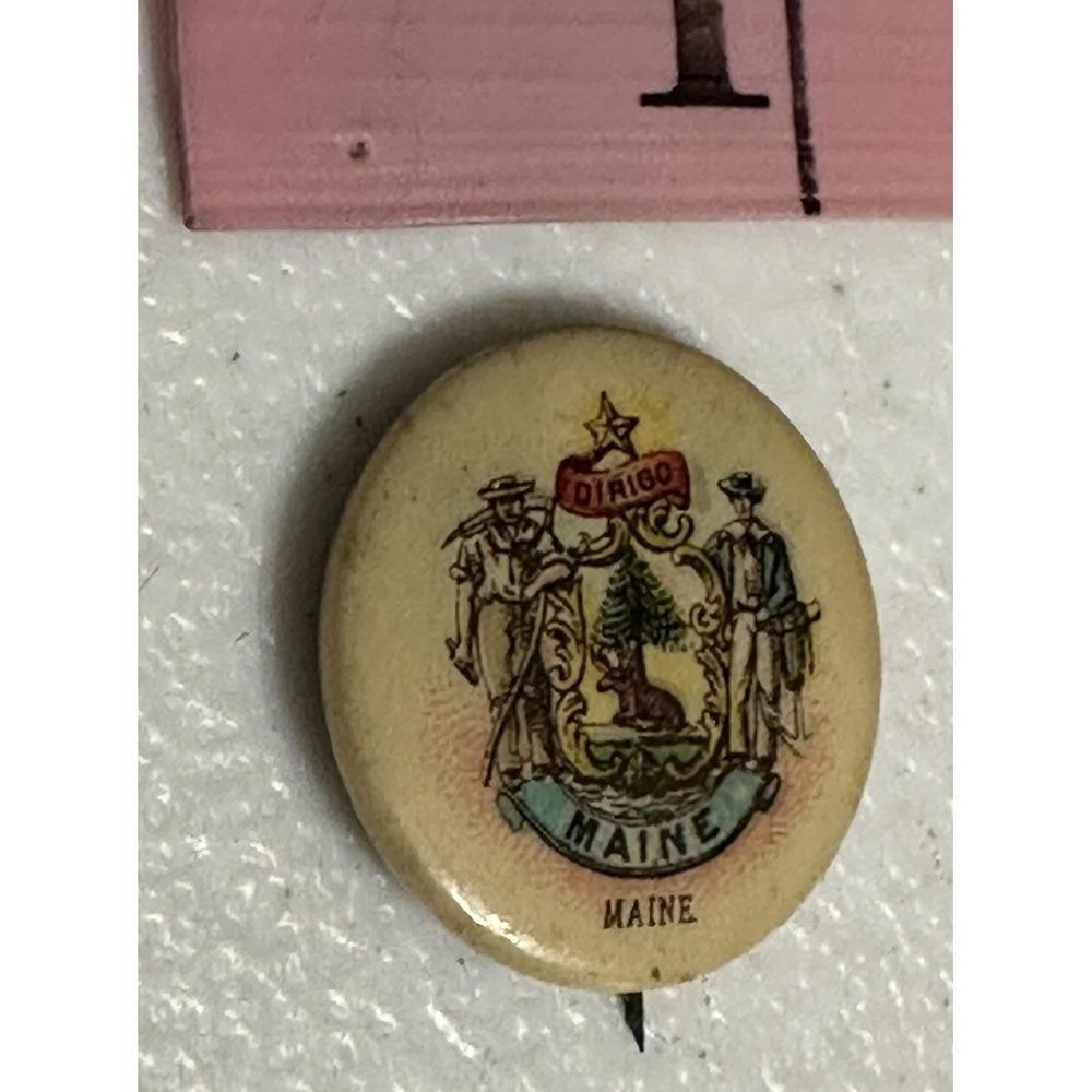 Antique Maine State Seal Sweet‎ Caporal Cigarettes Whitehead Hoag Pinback Button